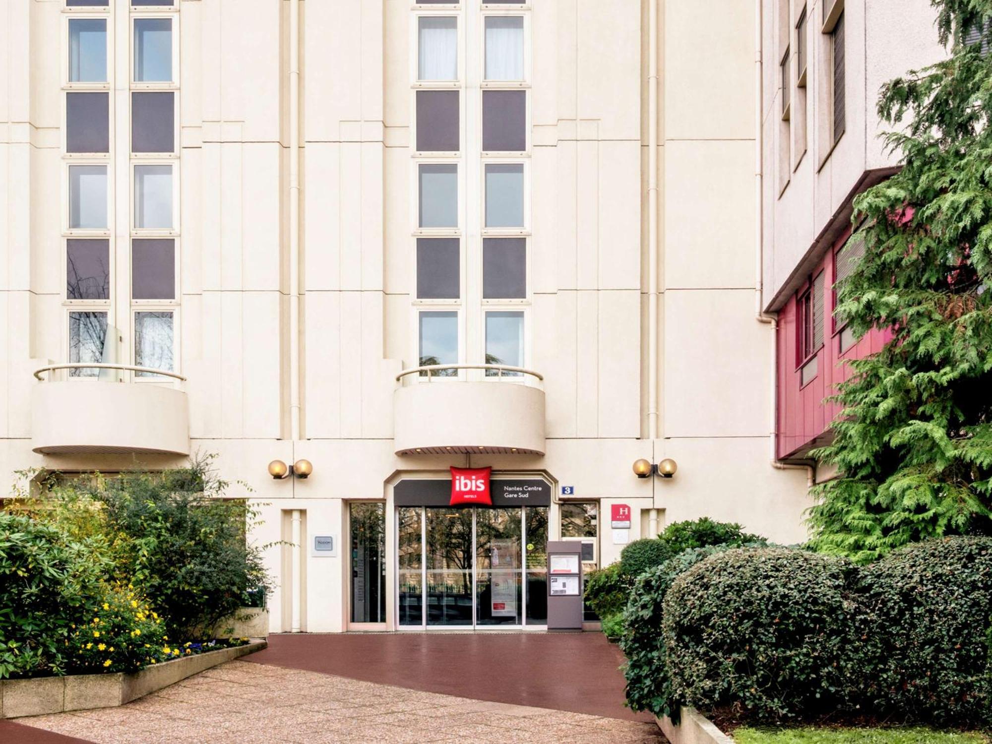 Ibis Nantes Centre Gare Sud Hotel Exterior foto